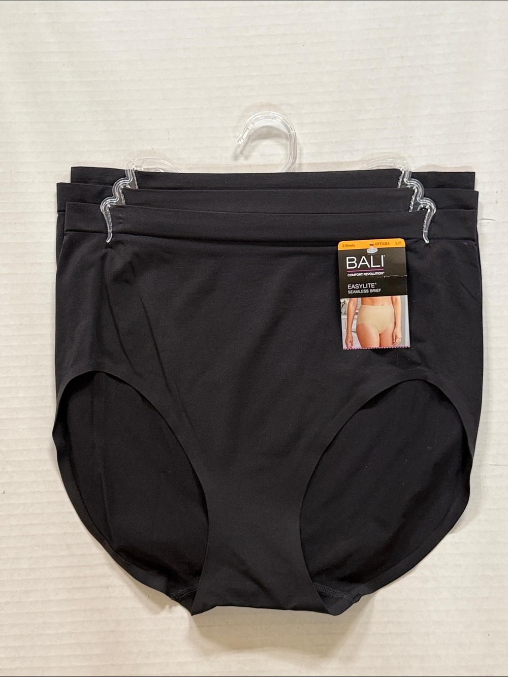 Bali Black Easylite Seamless Briefs - 3 Pack L/7